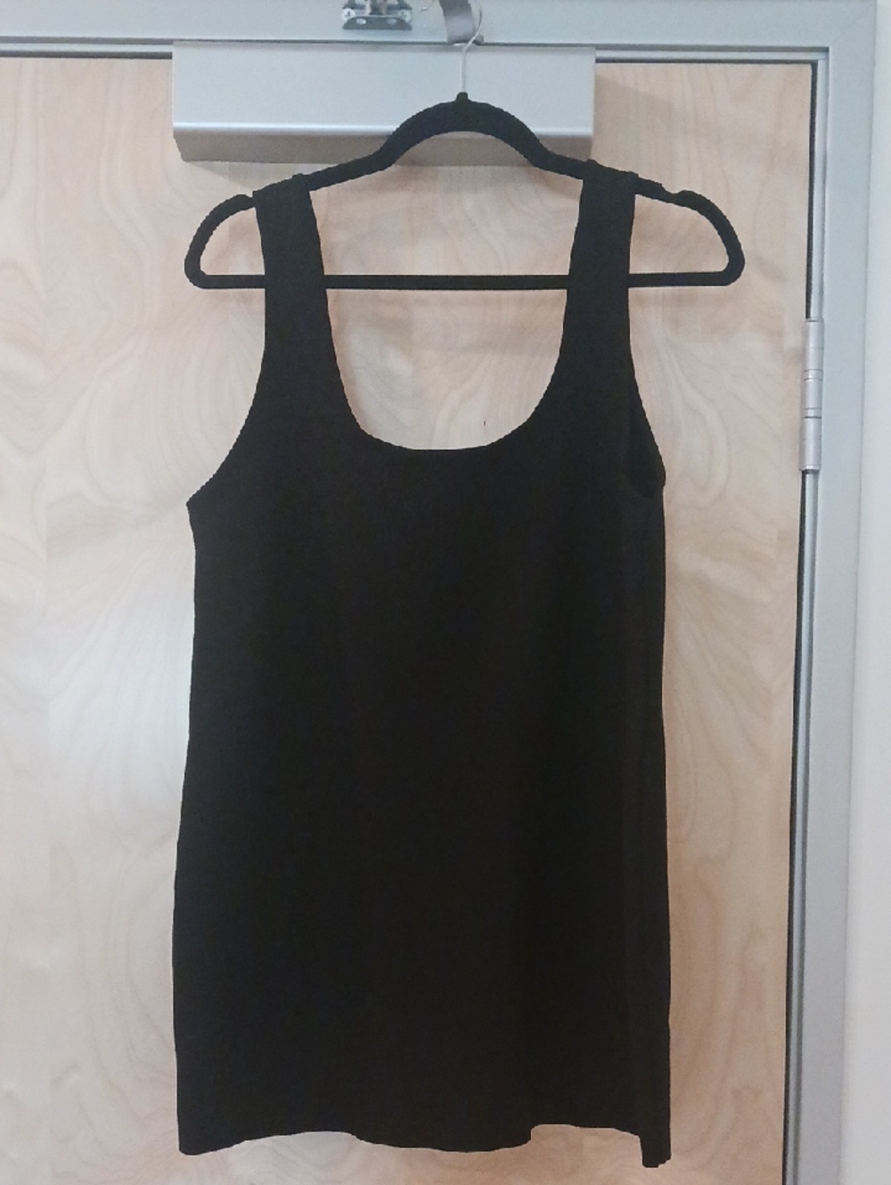 Zara Black Scoop Neck Tank Top